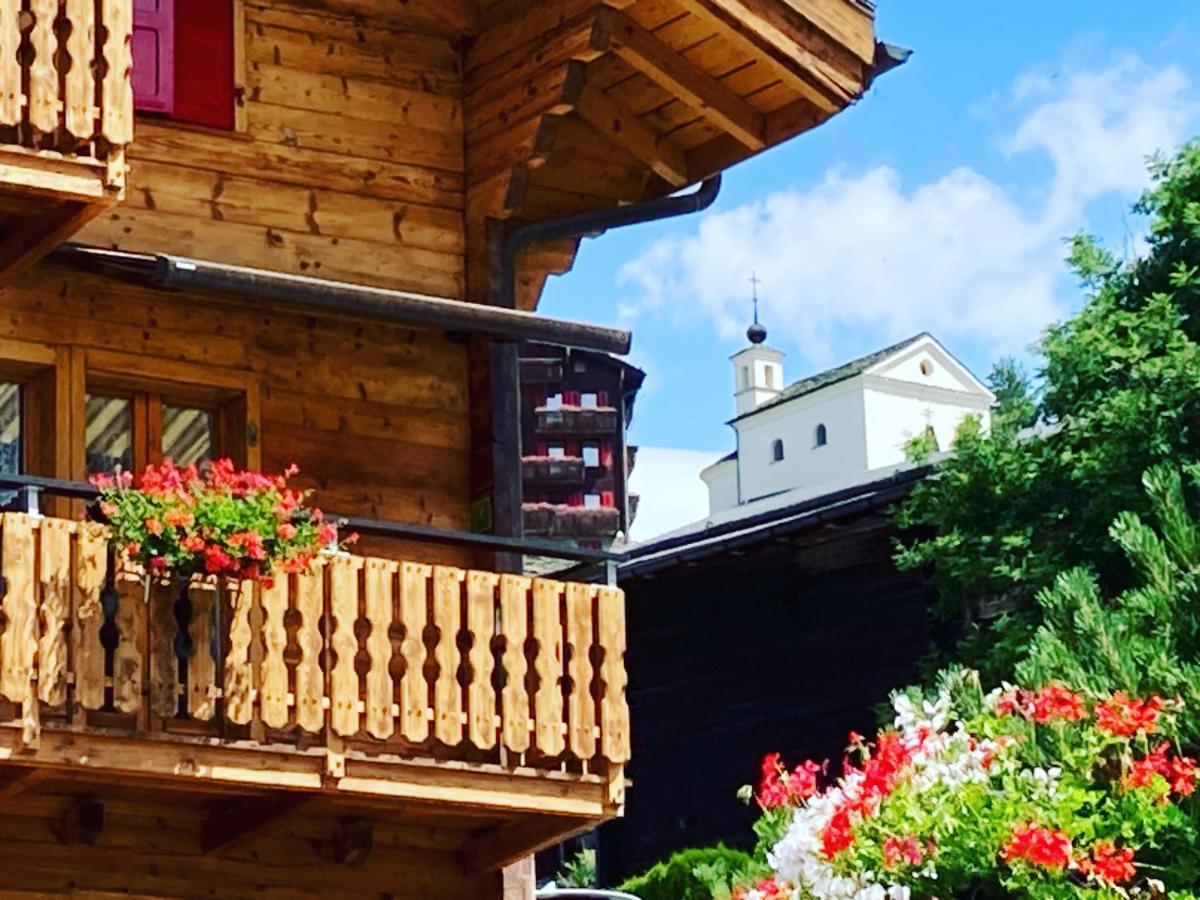 Alte Bock 2.0 Bed & Breakfast Grachen Exterior photo