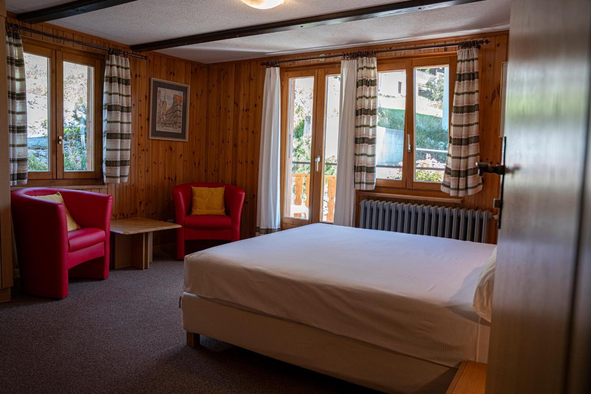 Alte Bock 2.0 Bed & Breakfast Grachen Exterior photo